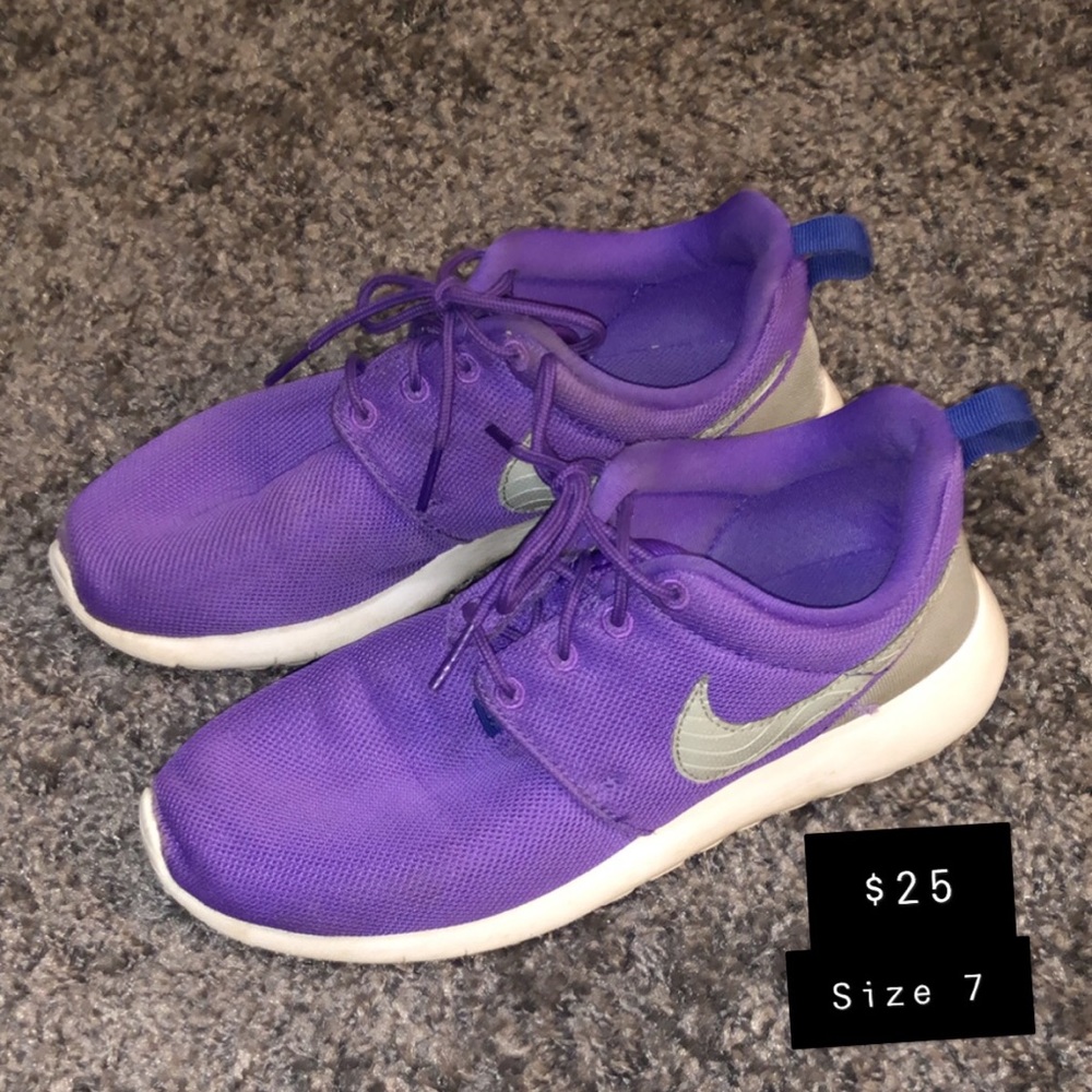 Nike Roshes